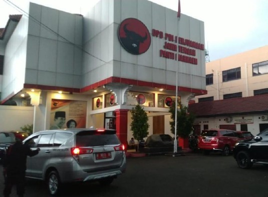 Sekjen Gerindra Ahmad Muzani Tak Sungkan Ingin Belajar Militansi Di Hadapan Pengurus DPD PDIP Jateng